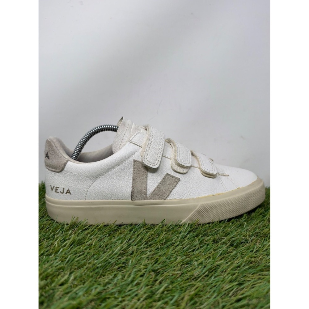 Veja Recife Shoes Womens White Low Top Sneakers Leather Triple Strap Casual